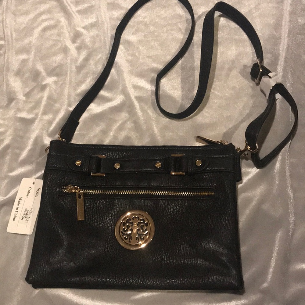 BRAND NEW black handbag